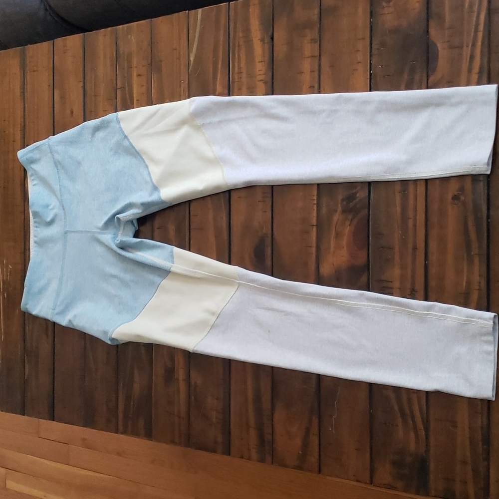 Outdoor Voices springs 7/8 leggings